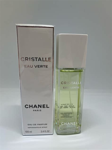 chanel cristalle eau verte parfum.